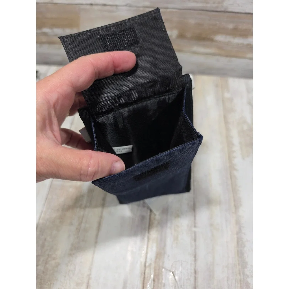 Vintage LA Gear Wallet on a‎ String Navy Blue Nylon Neck Pouch Lanyard NEW